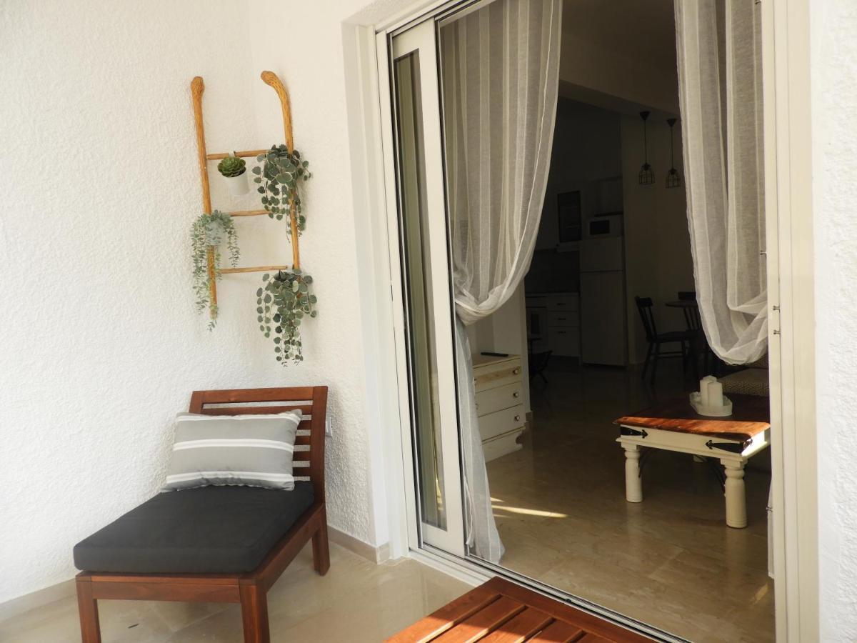 Sgs Luxury Apartments Ксилокастро Экстерьер фото
